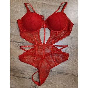 Body rage red lingerie size Large